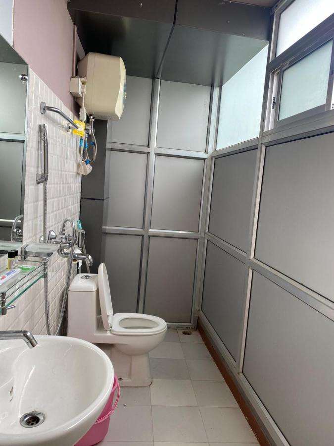 The Palm Guest House Kohima ภายนอก รูปภาพ
