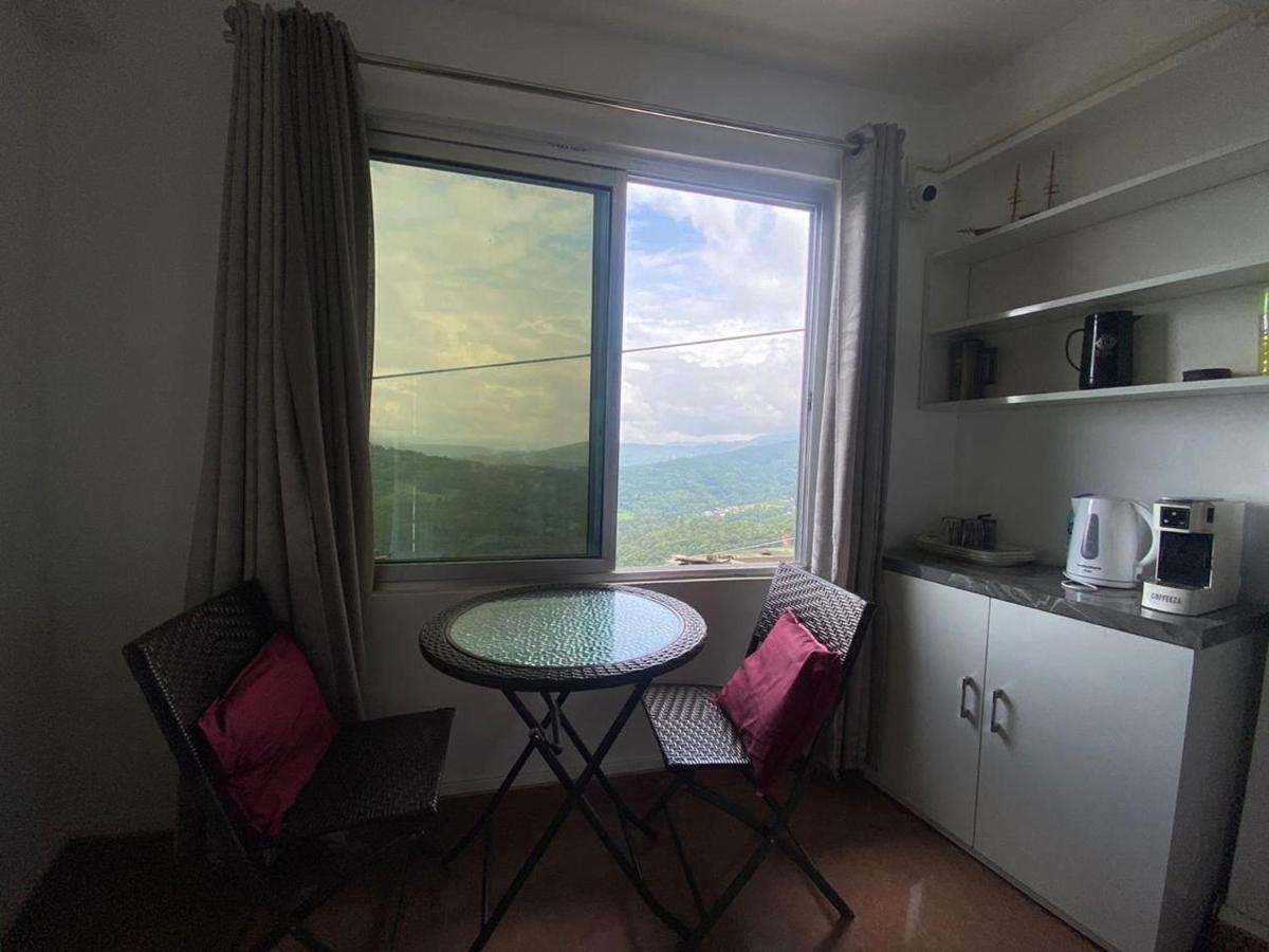 The Palm Guest House Kohima ภายนอก รูปภาพ