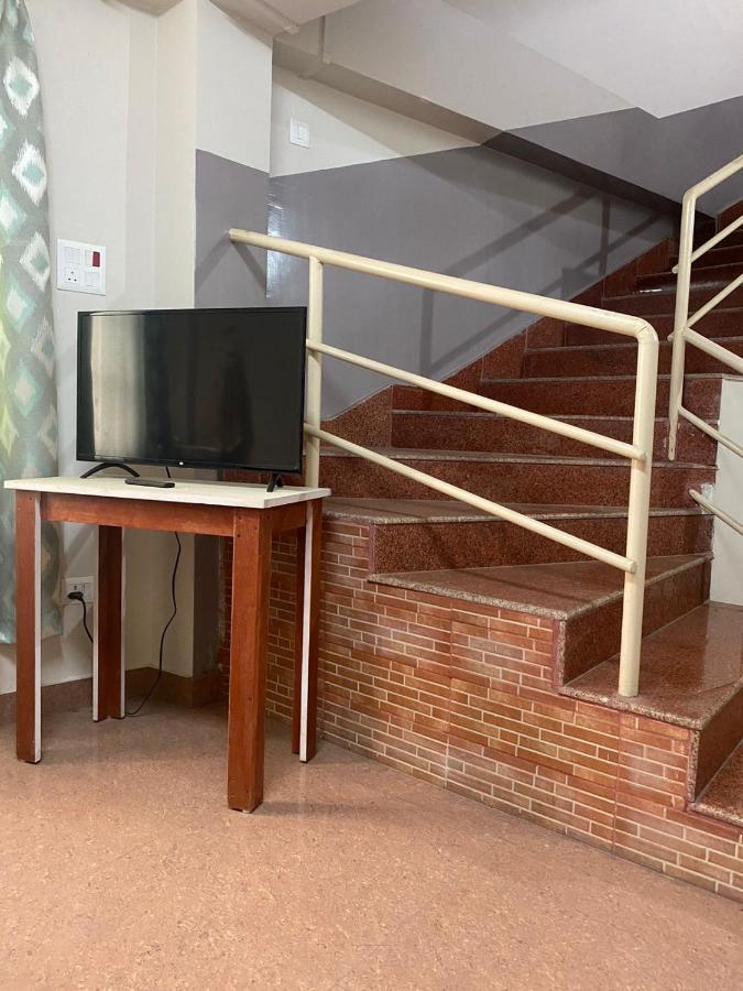 The Palm Guest House Kohima ภายนอก รูปภาพ